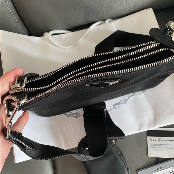 ❌SOLD❌PRADA RE-EDITION 2000 NYLON - Picture 7 of 12